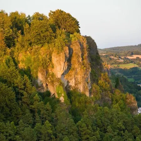 Romantic Escape, Cleaning Included Hillesheim (Vulkaneifel)